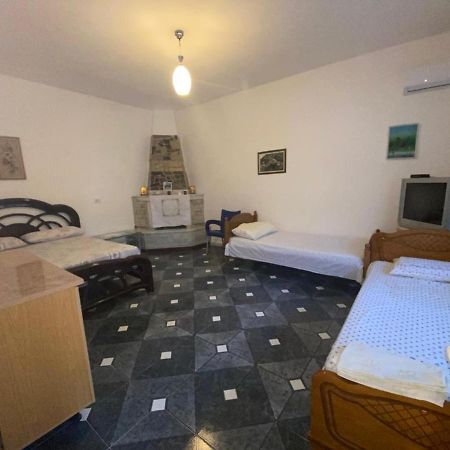 Eva Apartments Dhërmi Dış mekan fotoğraf