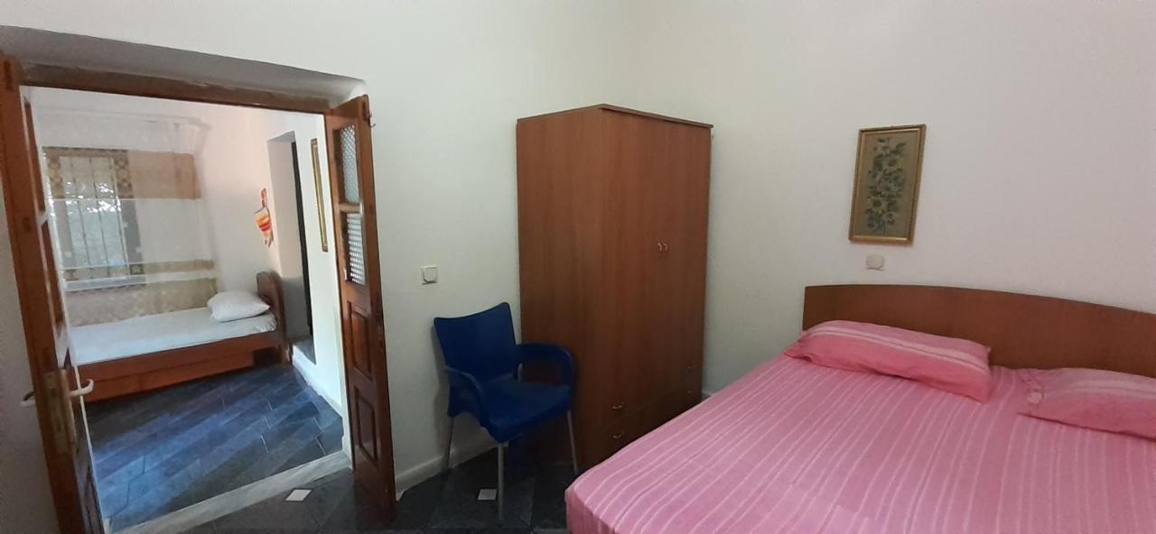Eva Apartments Dhërmi Dış mekan fotoğraf