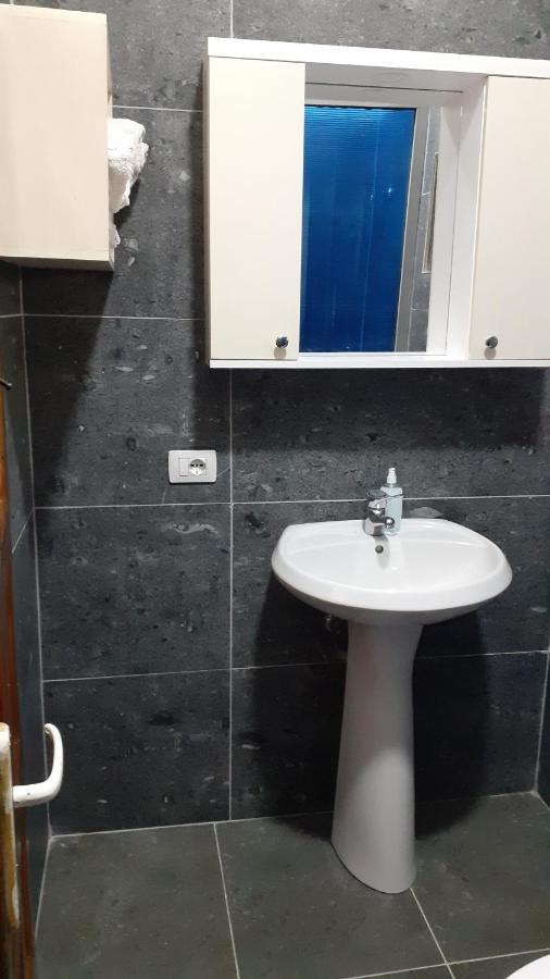 Eva Apartments Dhërmi Dış mekan fotoğraf