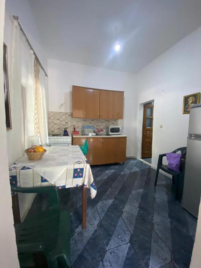 Eva Apartments Dhërmi Dış mekan fotoğraf